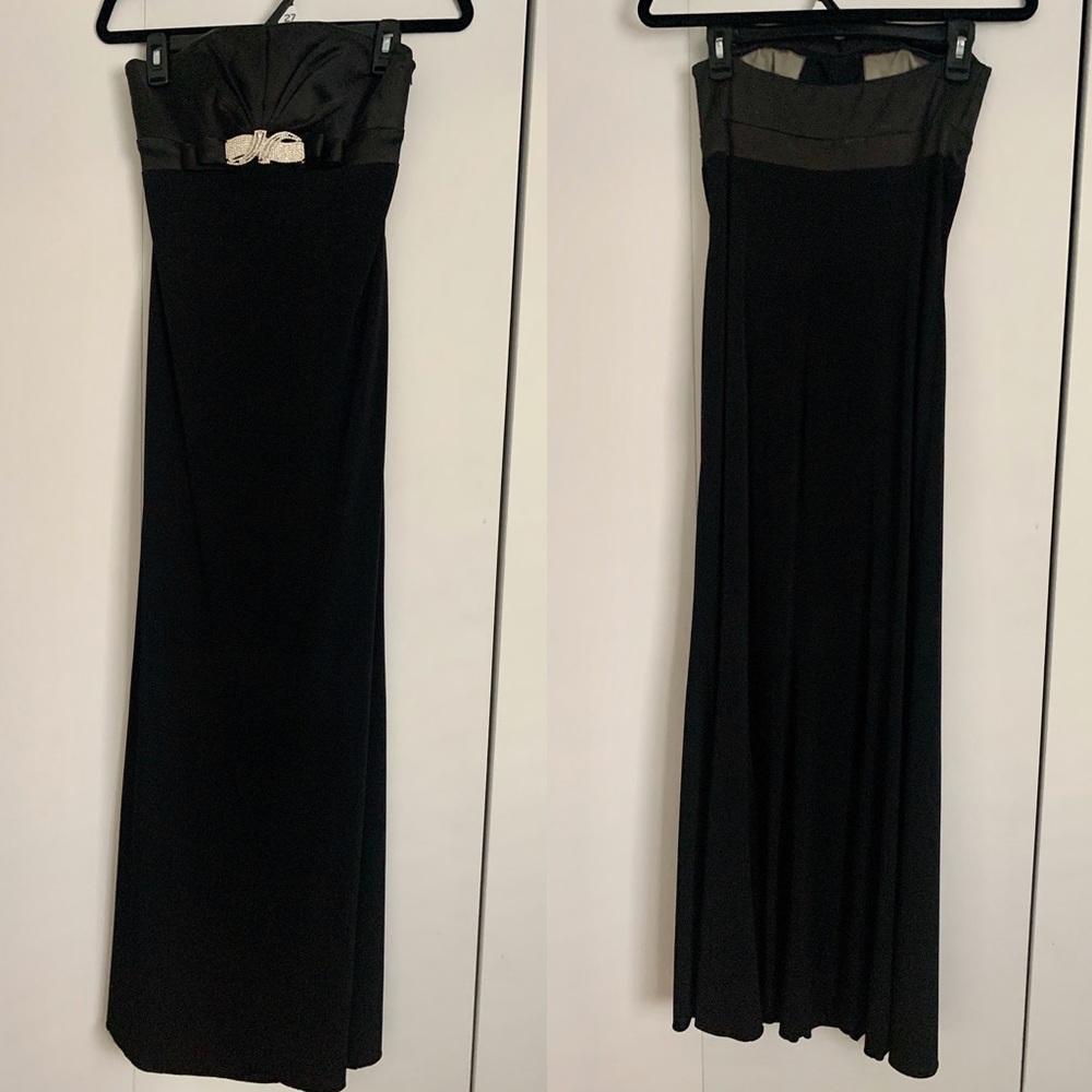 Floor Length Sleeveless Black Stretch Cache Dress